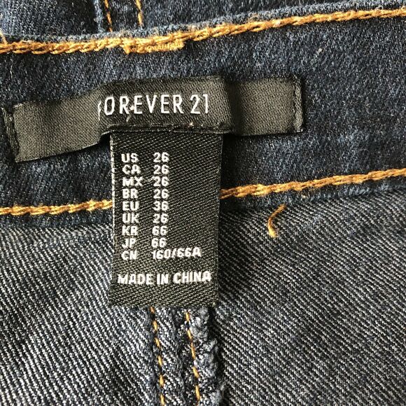 Forever 21 Womens Shorts Size 26 Dark Wash Blue Jean Shorts High Rise Dark Wash - Picture 3 of 3